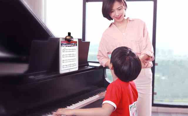 快陪练，4-16岁琴童的一对一在线钢琴陪练