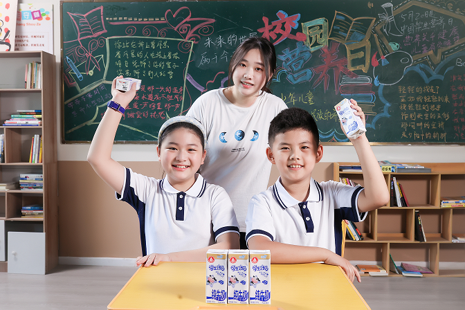 国家“学生国家“学生饮用奶计划”再升级