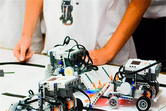 博讯飞机器人教育加盟